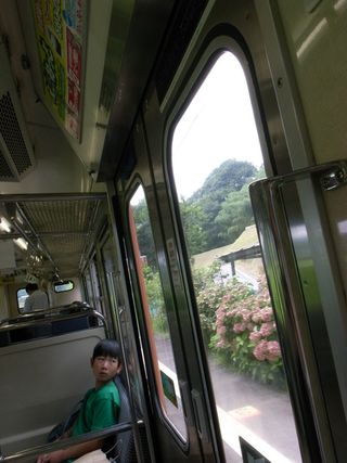 R1049181
