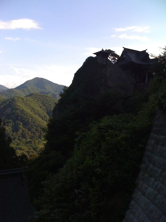 静けさや