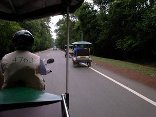 R1051424